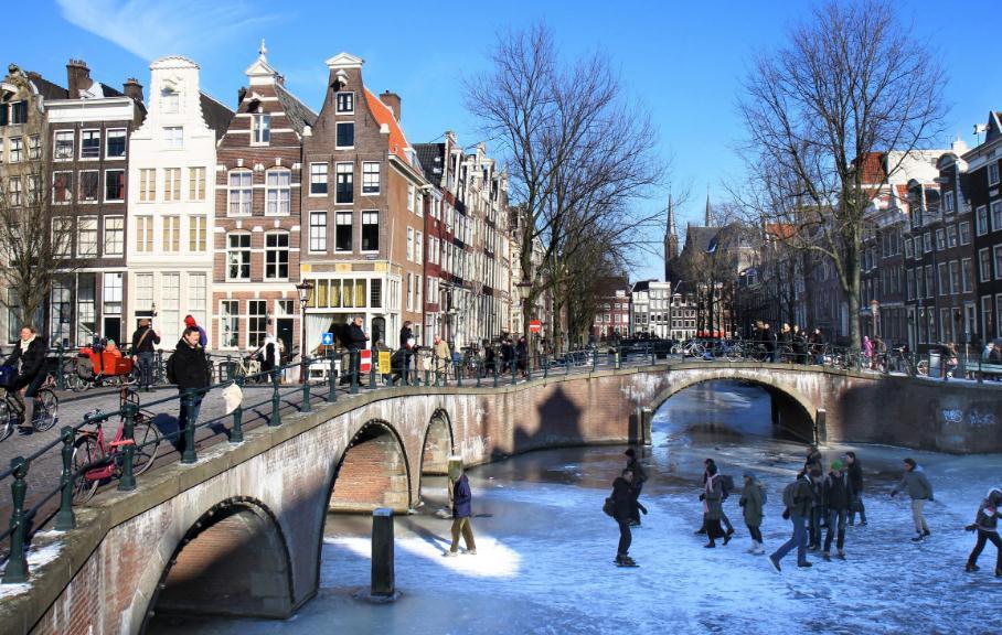 Totalni obrat: U Amsterdamu planiraju zabraniti marihuanu