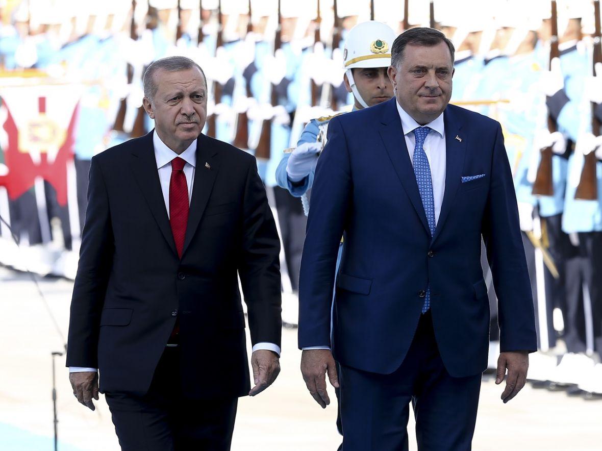 Dodik razgovarao sa Erdoanom, Turska obećala pomoć BiH