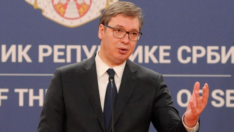 Voditeljica se nije mogla suzdržati kad je Vučić počeo “dijeliti pare po Srbiji”