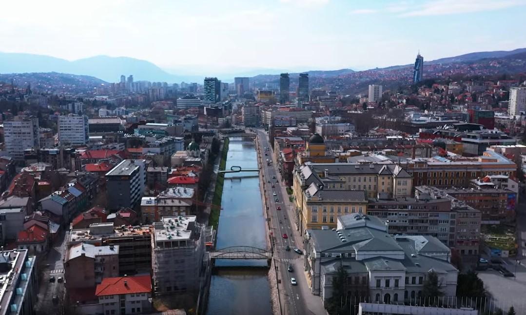Grupa umjetnika objavila video "Sarajevo će biti, sve drugo će proći"