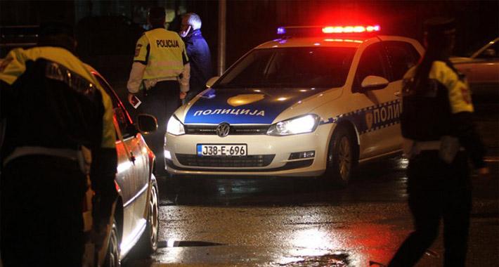 Policija zaustavila tri vozila - Avaz