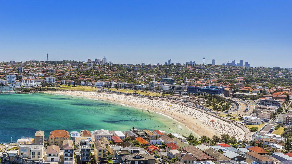 Plaža Bondi i još dvije susjedne plaže u Sidneju otvorene su za lokalno stanovništvo - Avaz