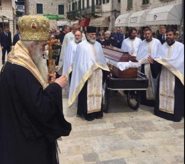 Kotor: Nakon sahrane sveštenika, podneseno 10 krivičnih prijava