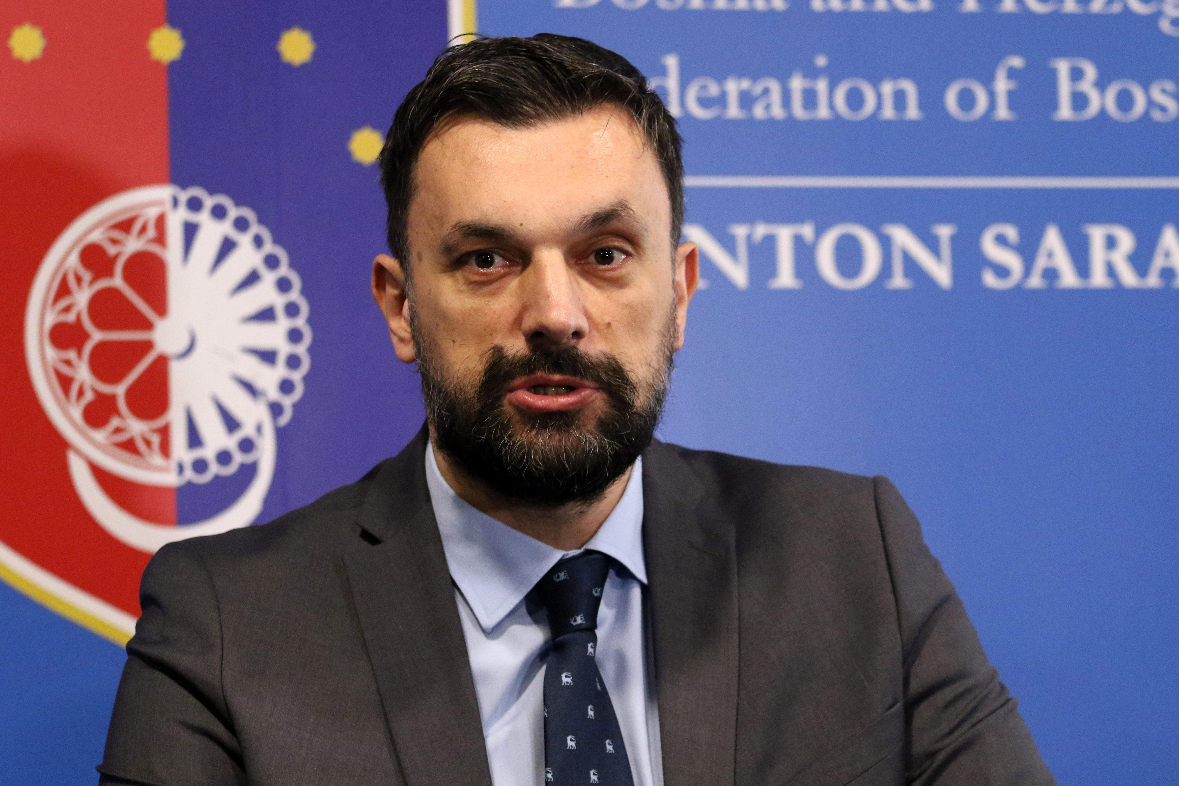 SDA poziva Konakovića da uplati 60.000 KM koje je ostao dužan Skenderiji i Zetri