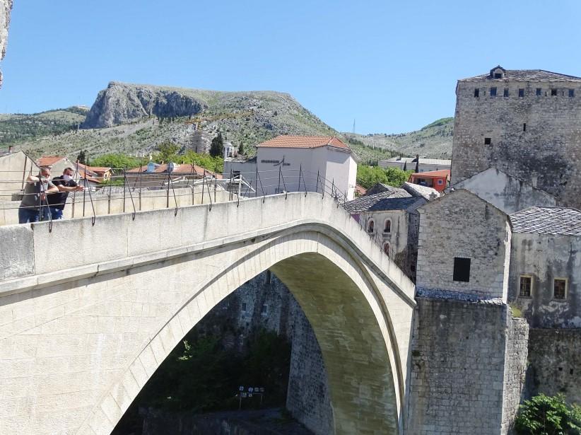 Stari most: Turizam na koljenima - Avaz