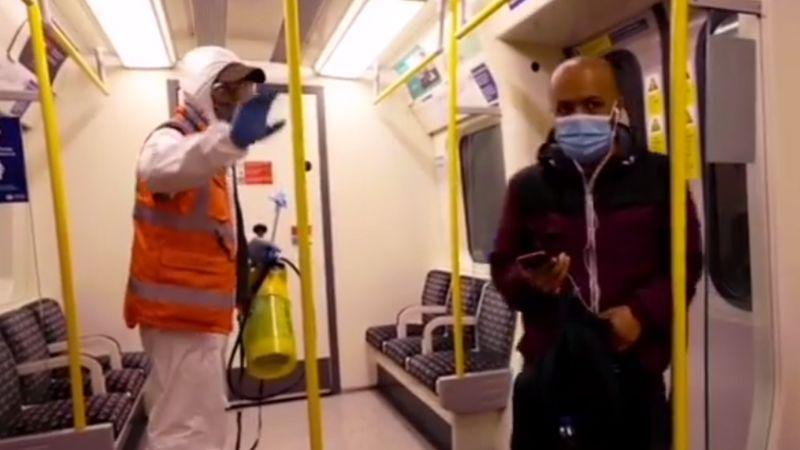 Koronavirus i ulična umjetnost: Benksijevi pacovi ponovo u londonskom metrou