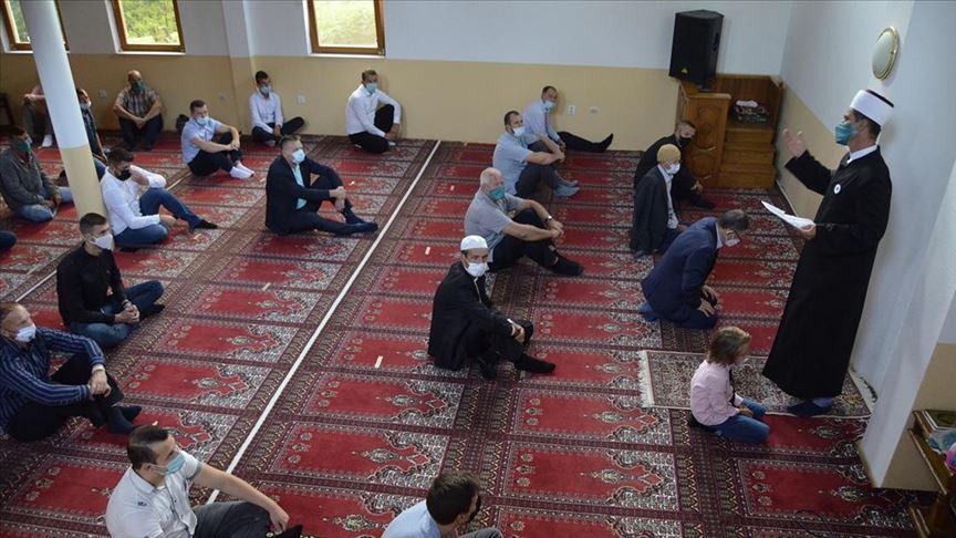 Srebreničke džamije jutros bez struje: Ružna poruka i provokacija vjernicima