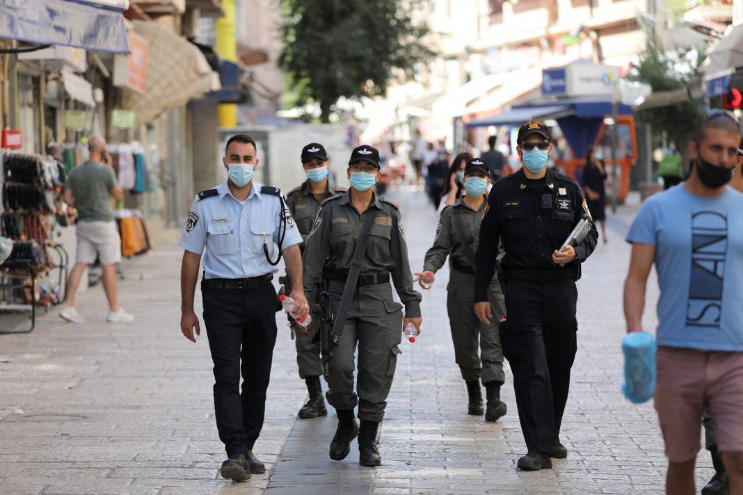 Izrael zbog rapidnog rasta broja zaraženih uvodi dvosedmični "lockdown"