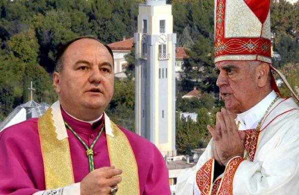 Biskup Ratko Perić nakon 28 godina službe predao dužnost Petru Paliću