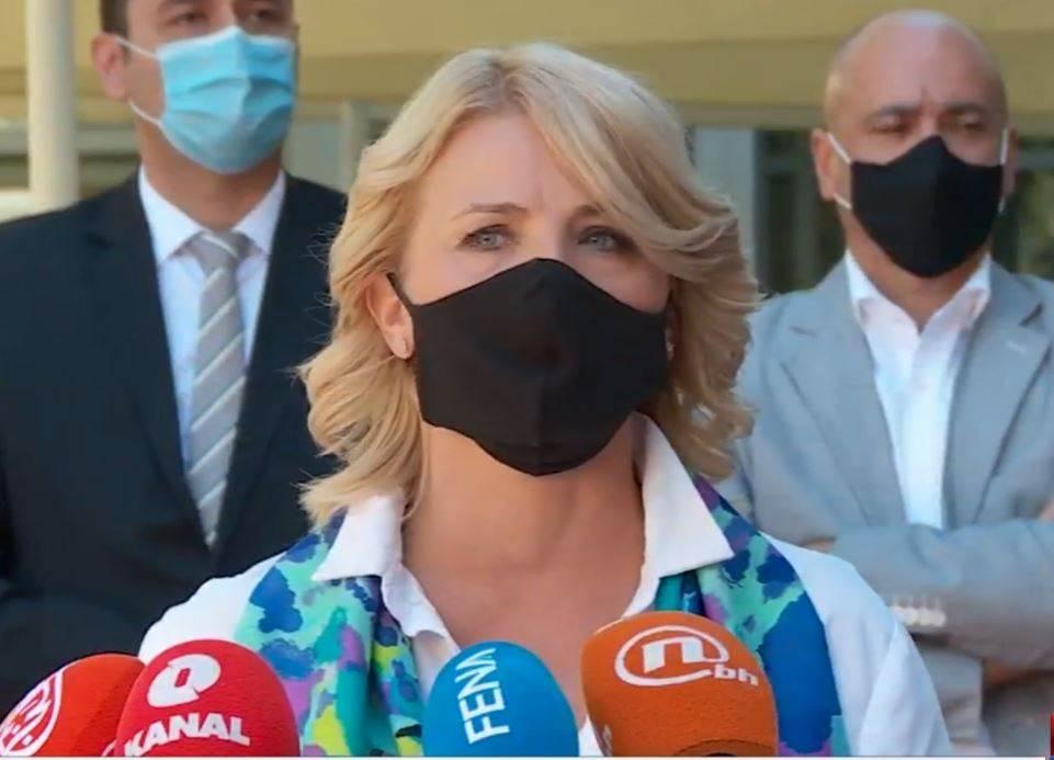 Bandić: Najviše otpora roditelja izazvale su preporuke nošenja zaštitnih maski
