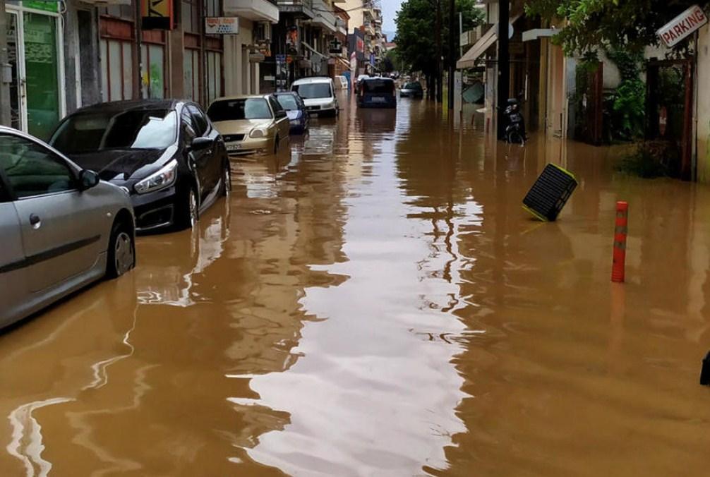 roje ljudi je stradalo od posljedica "mediteranskog uragana" - Avaz