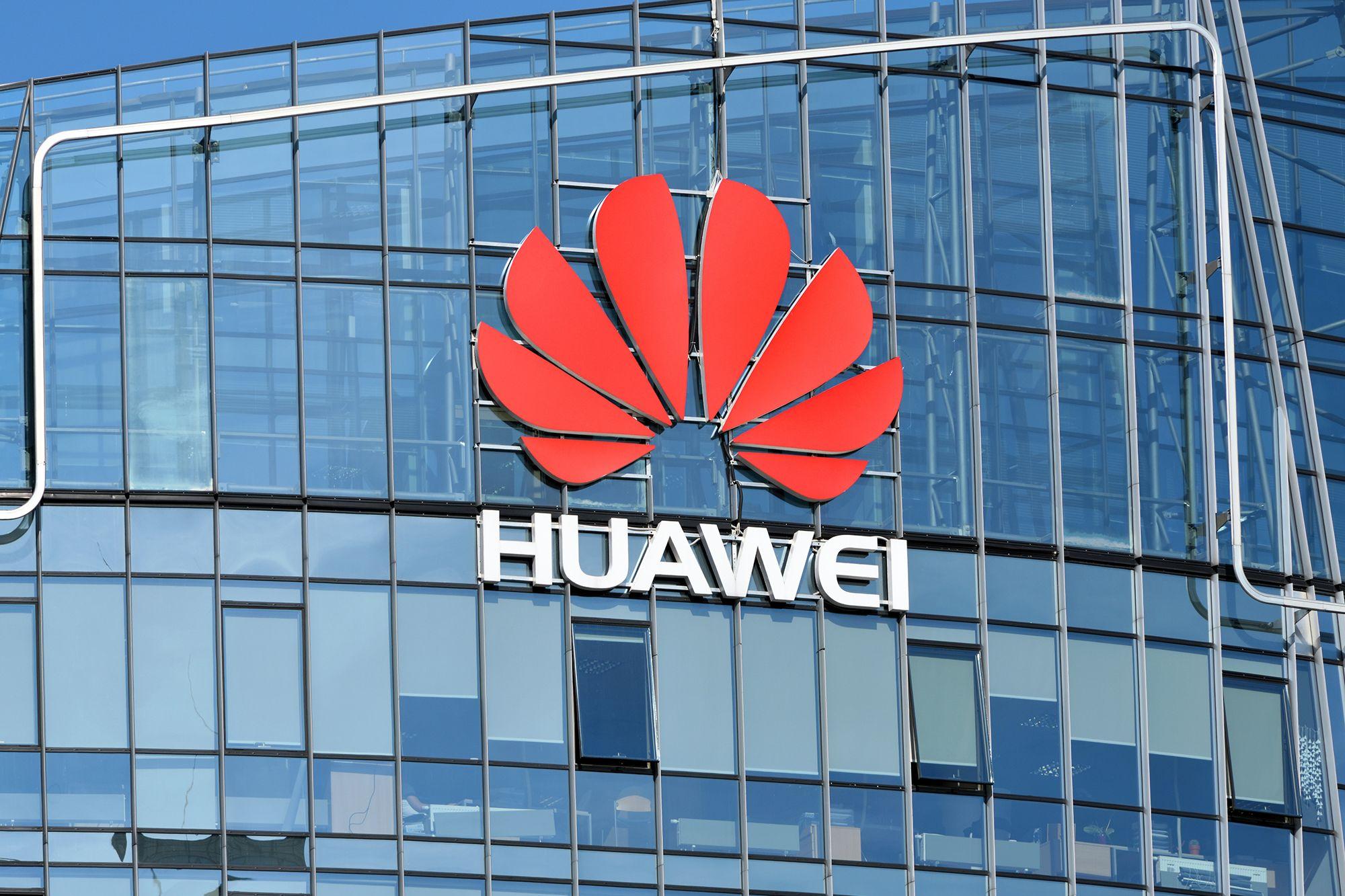 "Huawei" pod pritiskom američkih trgovinskih ograničenja - Avaz