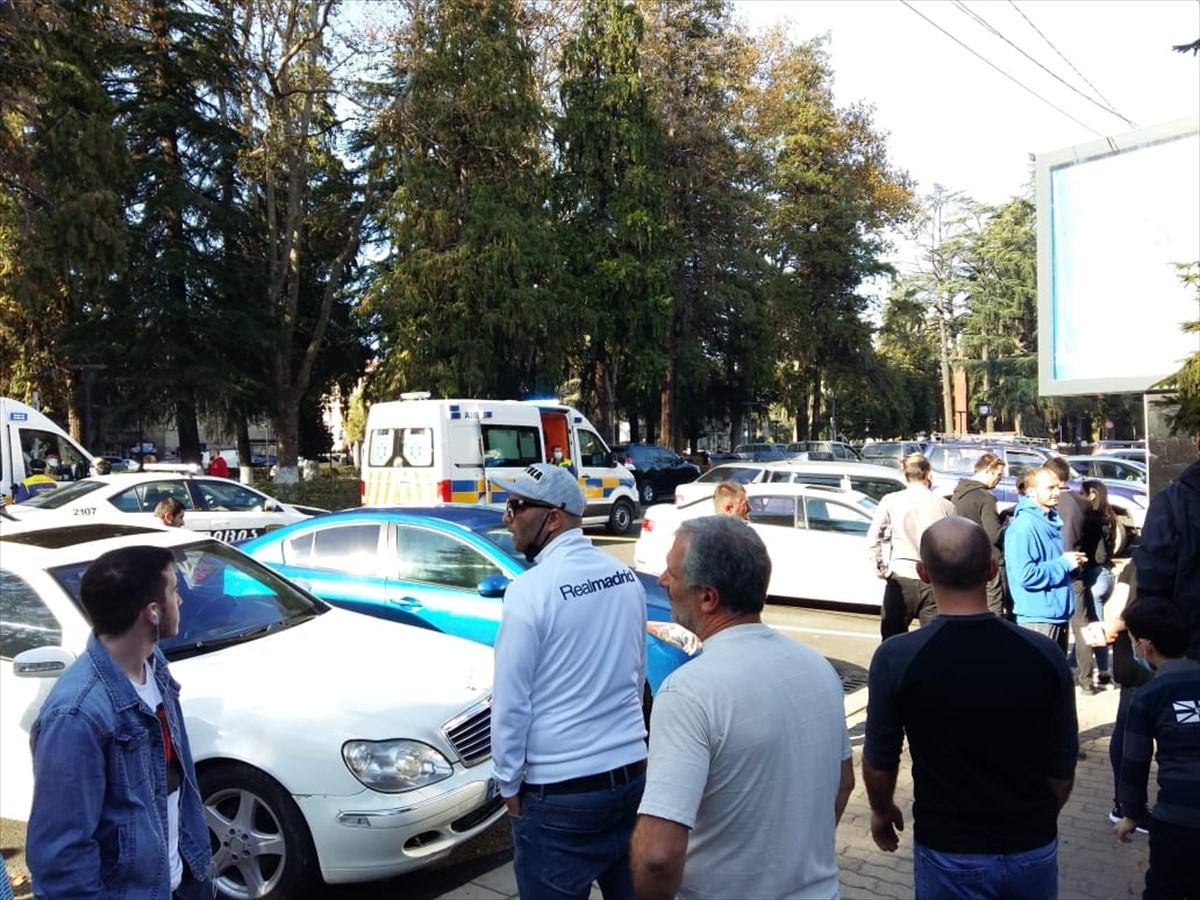 Na mjesto incidenta stigli pripadnici policije i specijalnih jedinica - Avaz
