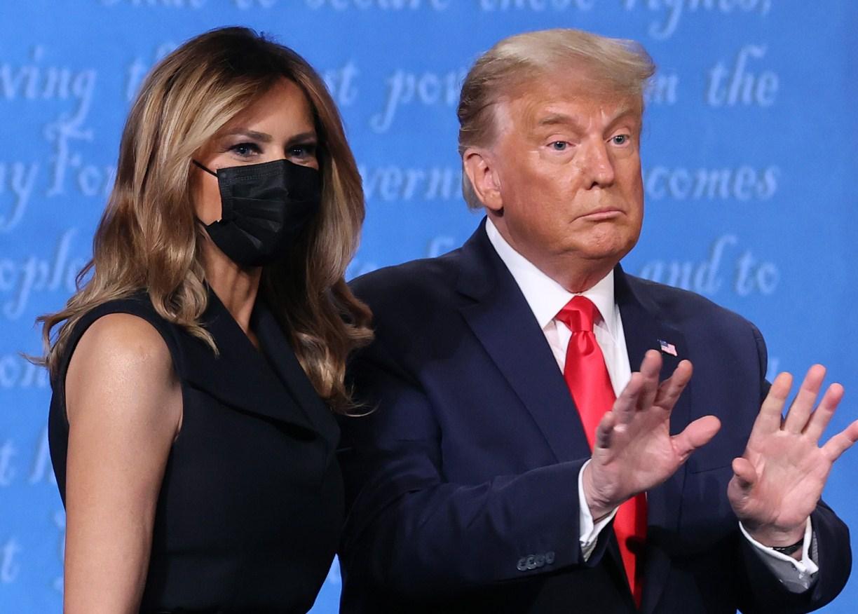Snimljen bizaran trenutak između Melanije i Trampa nakon debate