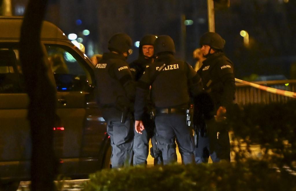 Ubijeni napadač u Beču bio simpatizer Islamske države