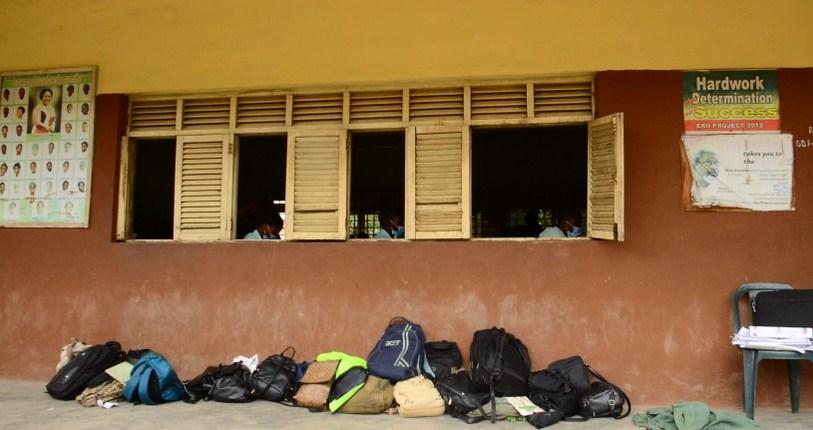 Stotine nigerijskih učenika nestale nakon napada na školu