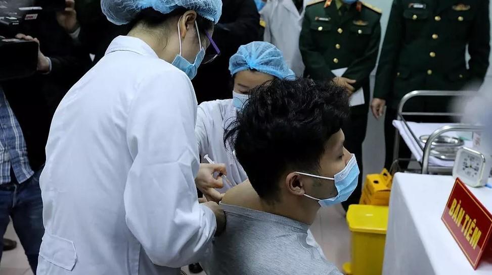 Vietnam starts human trial of coronavirus vaccine