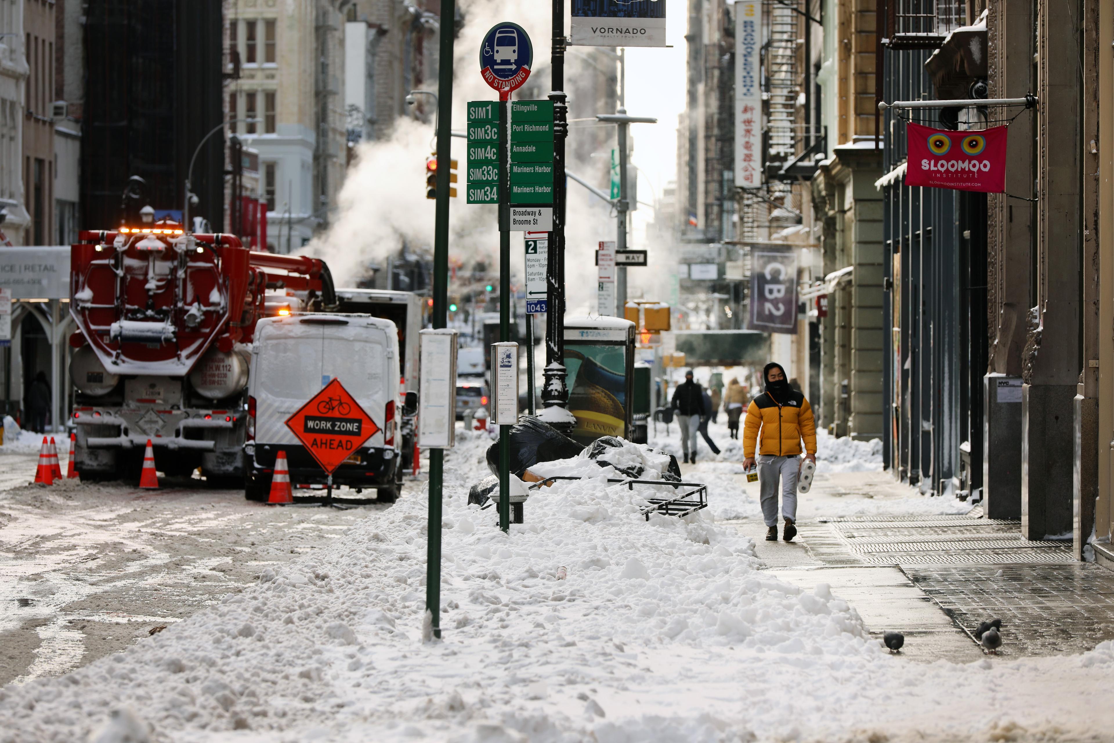 Velika snježna mećava u Americi, hiljade saobraćajnih nesreća, ima i mrtvih