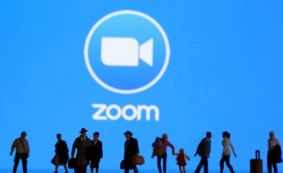 Zoom's Christmas gift: no cap on call lengths over the holidays