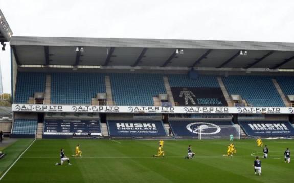 Millwall fans booed their players taking the knee against Derby on December 5 - Avaz