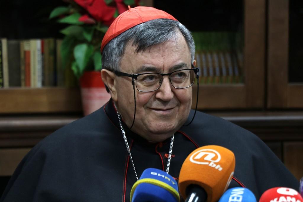 Kardinal Puljić: Neka Božić posebno u svima probudi iskrenu ljubav prema životu