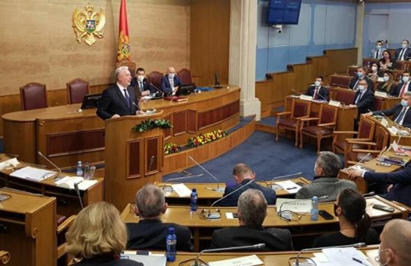 Nova vlast u Crnoj Gori odbila razmatrati rezoluciju o genocidu u Srebrenici, oglasila se Bošnjačka stranka