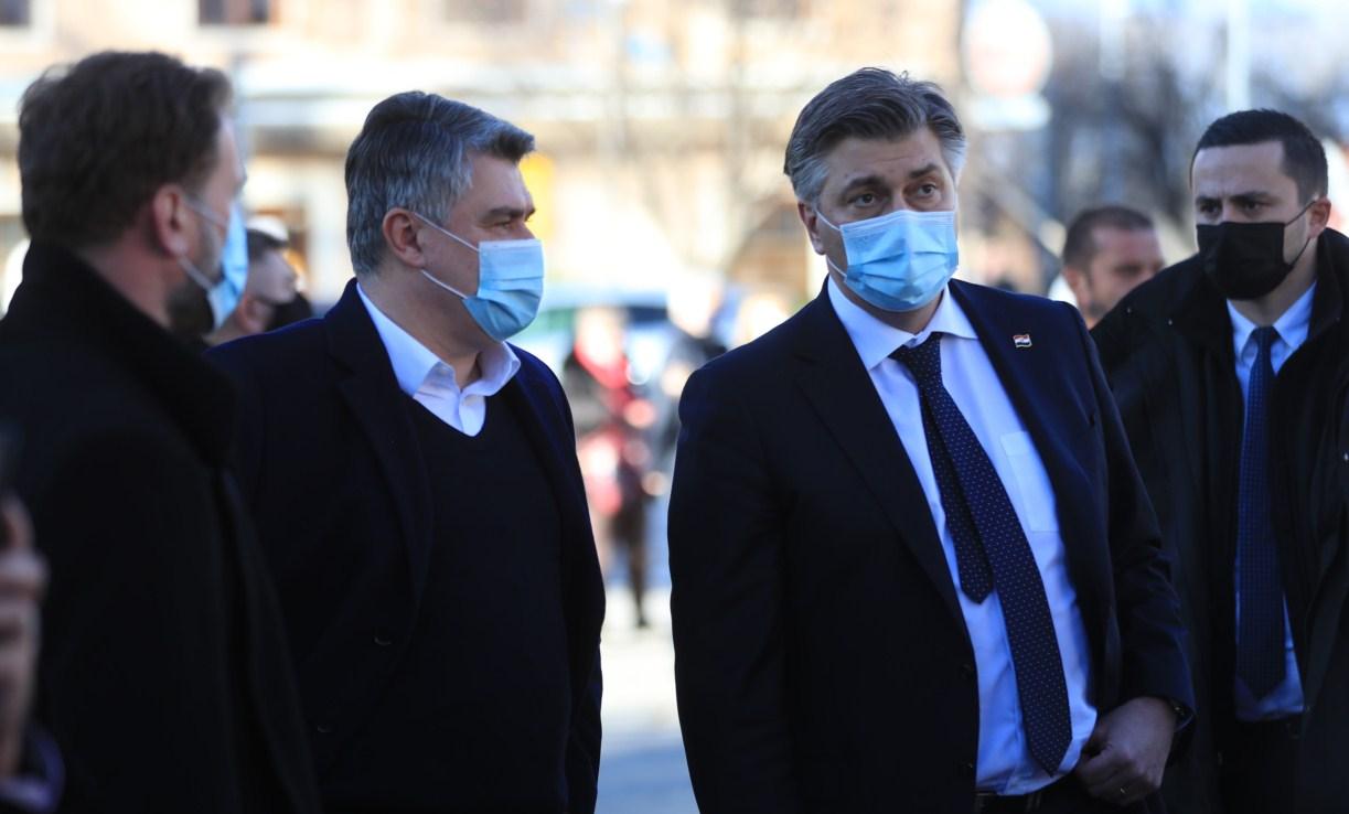 Plenković and Milanović arrived in Petrinja: This city is impoverished, the buildings were built 150 years ago