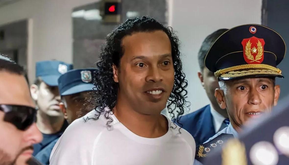 Ronaldinjo uhapšen je u Paragvaju zbog posjedovanja lažnog pasoša - Avaz