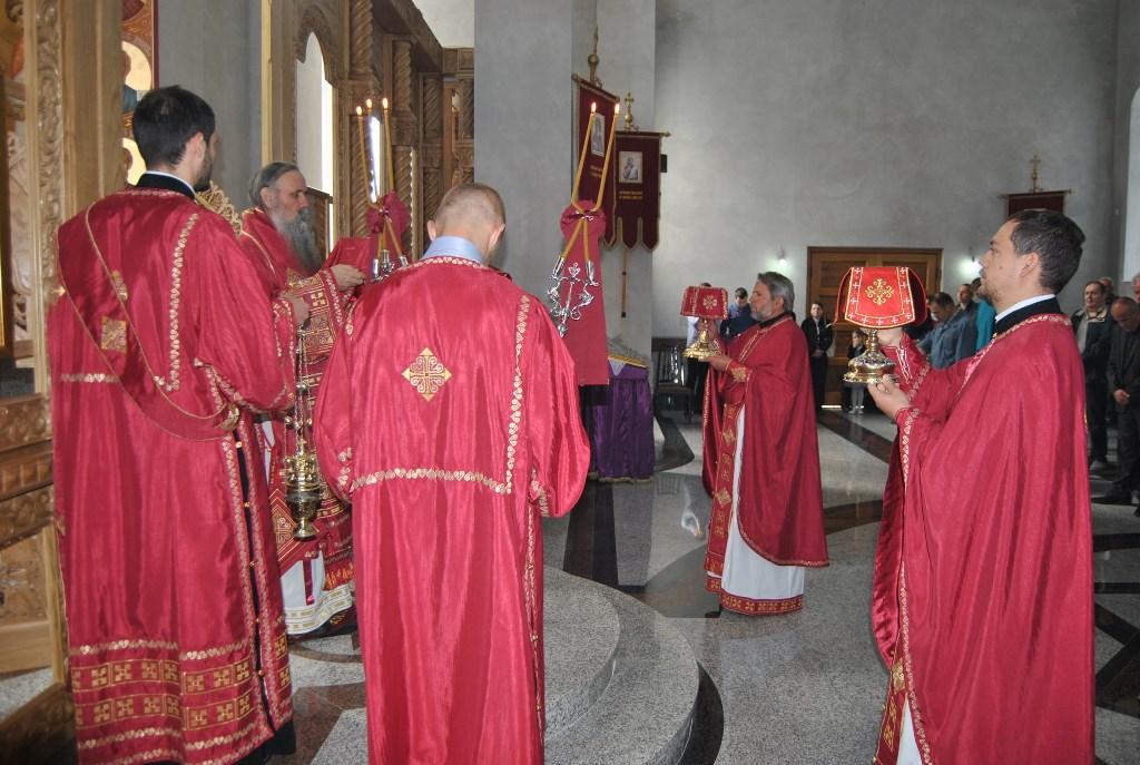 U svim pravoslavnim hramovima i crkvama na području Zvornika održana božićna liturgija
