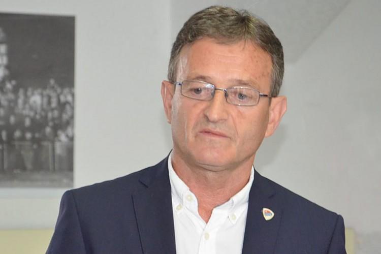 Malbašić: Rješenja nema sve dok klubovi ne budu privatizovani - Avaz