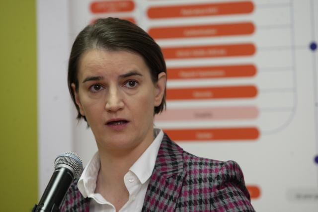 Ana Brnabić: Pružimo podršku djevojkama i svim ženama koje trpe bilo kakav vid nasilja