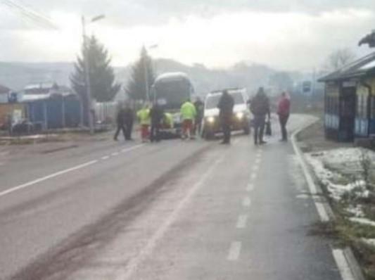 Drama u Ilijašu: Migrant izboden nasred ceste