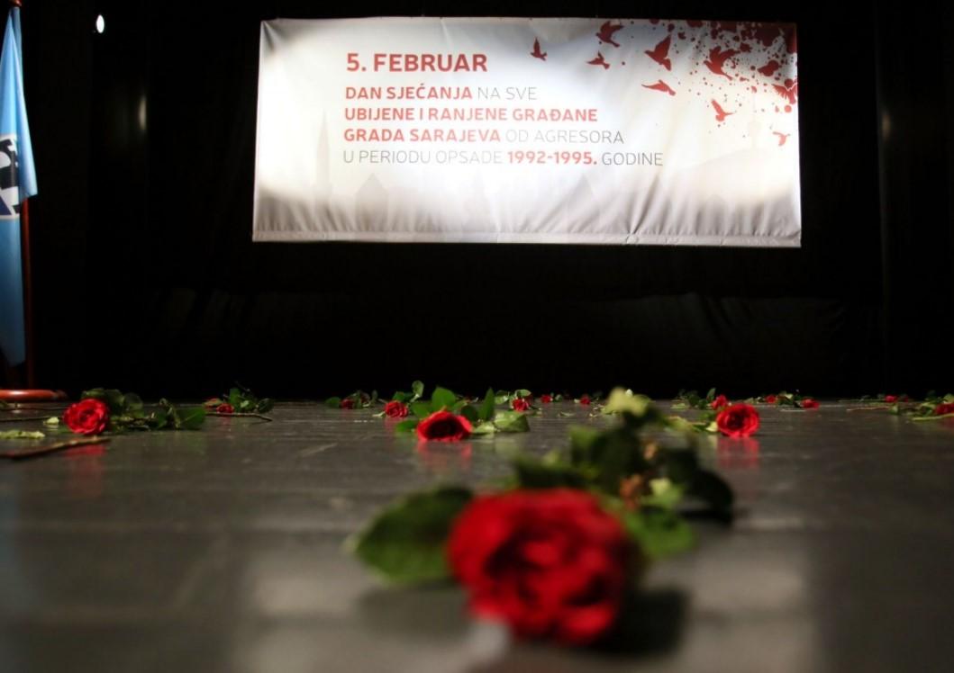 Godišnjica masakra na Markalama: Granate nisu birale glave po nacionalnoj osnovi, žrtve su bili svi