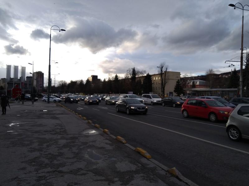 Nove gužve u Sarajevu: Pogledajte poslijepodnevnu saobraćajnu "špicu"