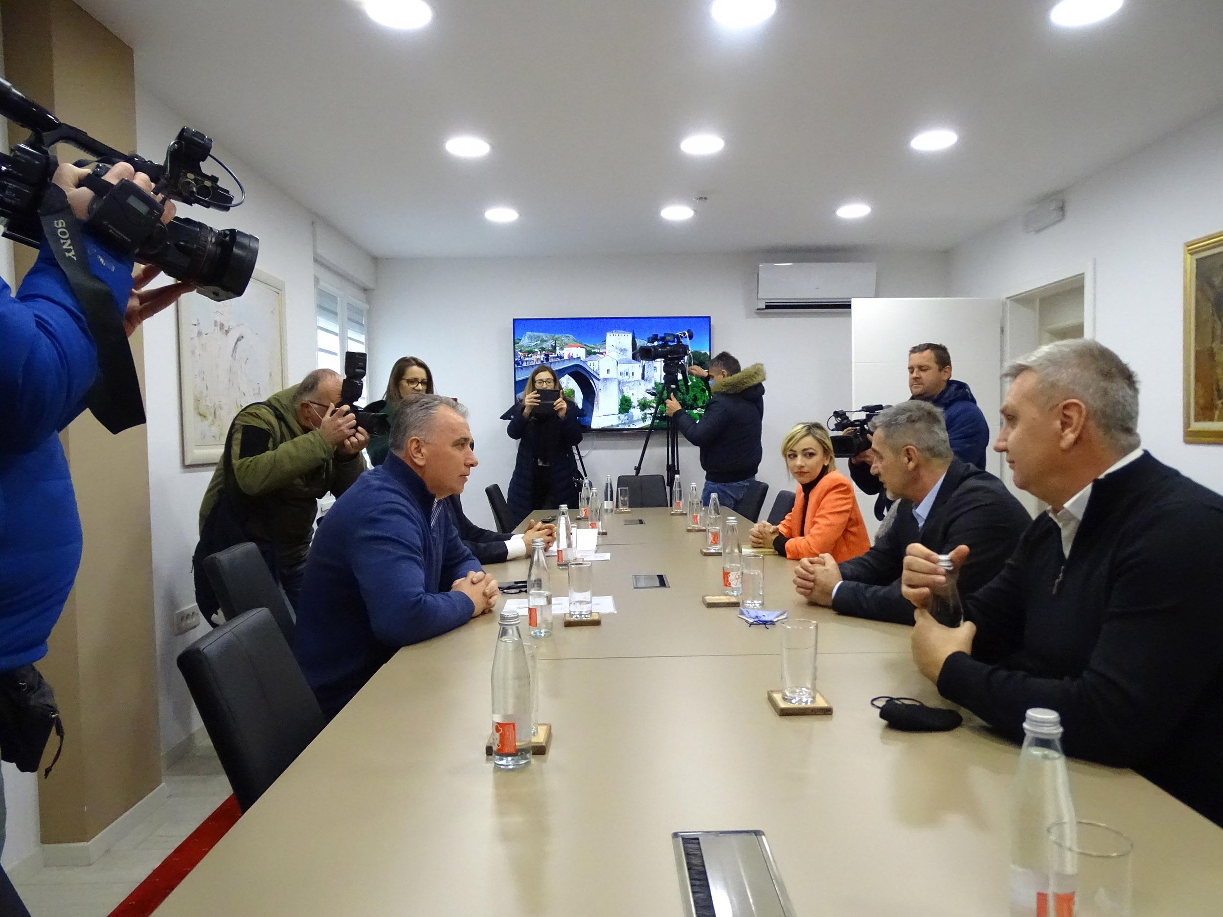 Pozivu "Koalicije za Mostar" odazvali se samo iz PMP-a