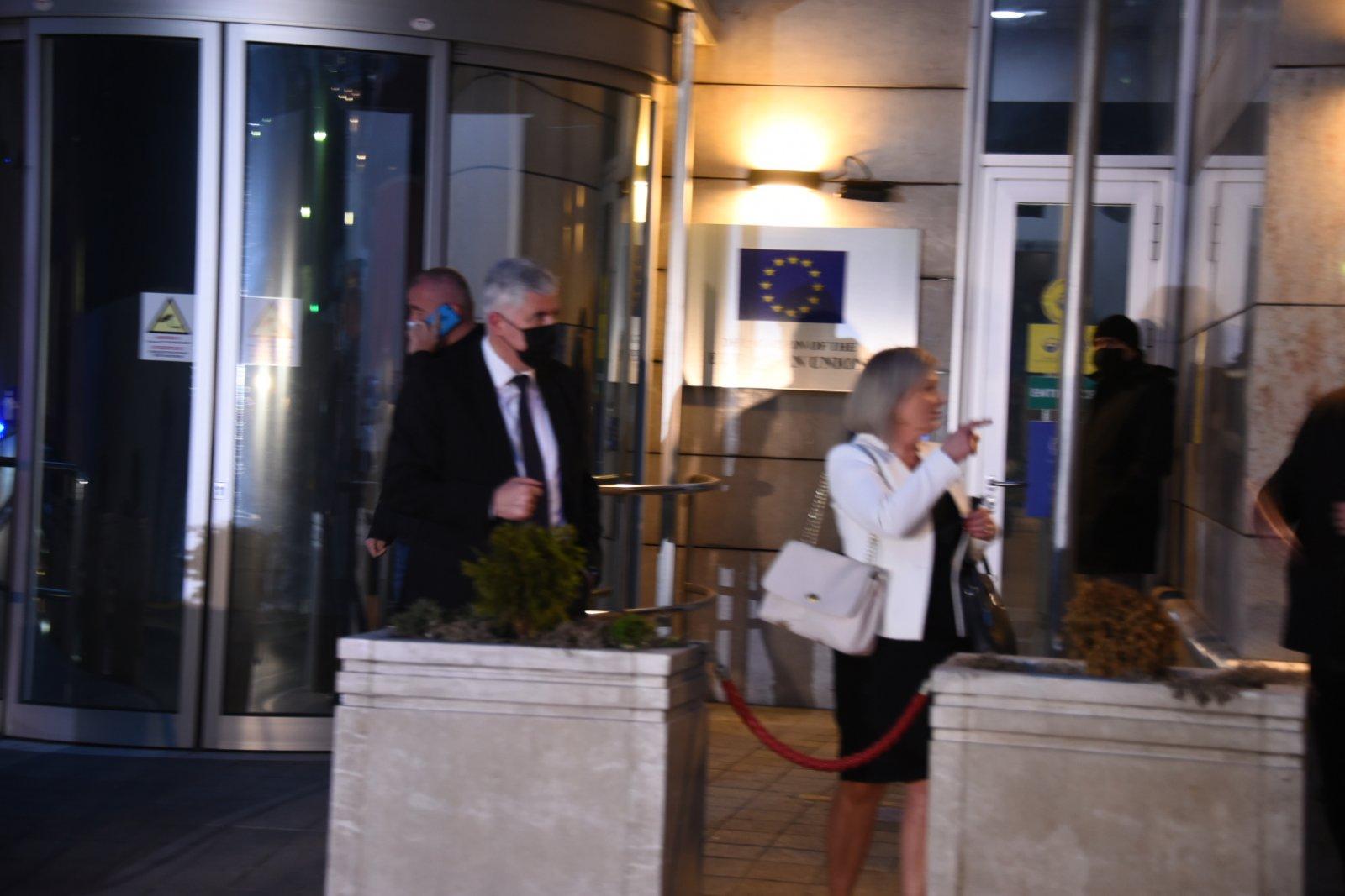 Iznenadni sastanak u zgradi EU Delegacije - Avaz