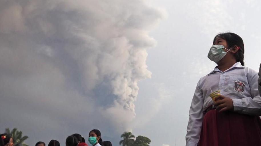 Najaktivniji vulkan u Indoneziji opet eruptirao