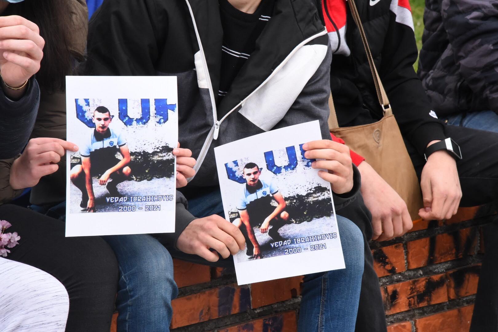 Okupili se na Marindvoru: Protest drugova ubijenog Vedada Ibrahimovića