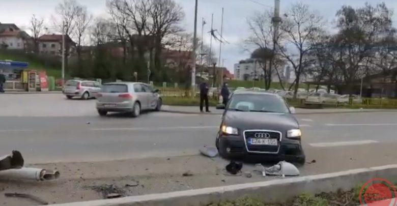 Težak udes kod fabrike "Fortuna" u Gračanici: Povrijeđen vozač Audija