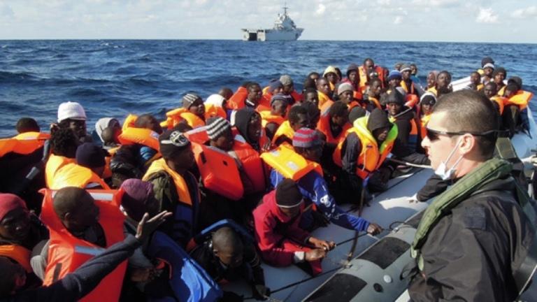 Prevrnuo se čamac u kojem je bilo 130 migranata - Avaz
