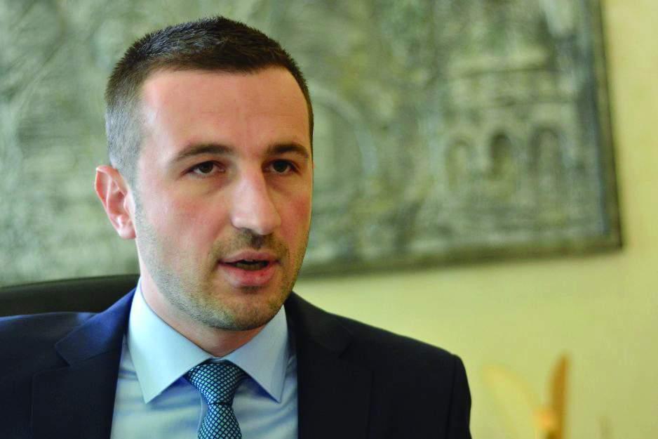 Efendić potvrdio: Napustio sam SDA, imenovan sam za v. d. predsjednika SBiH