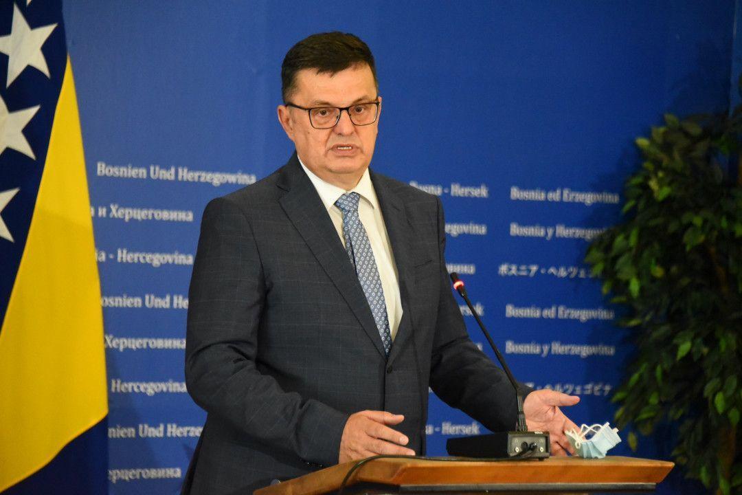 Zastupnici odbili da podrže interpelaciju: Ništa od ostavke Zorana Tegeltije