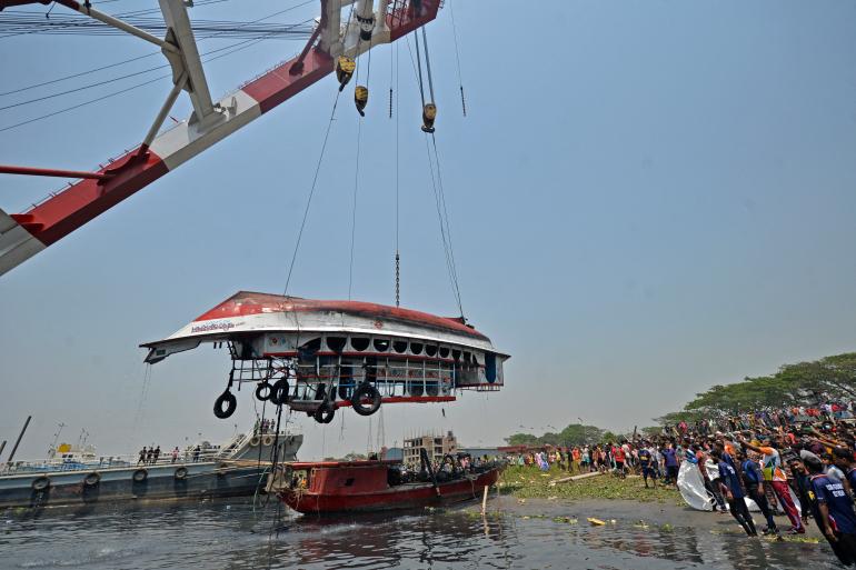 Bangladesh is building the country's largest road and railway bridge near the accident spot and police said officers were immediately at the scene - Avaz