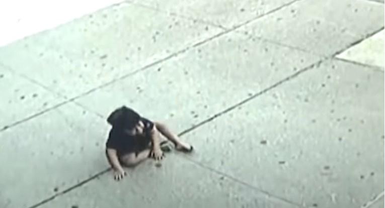 Nevjerovatan snimak: Trogodišnjak preživio pad s petog kata