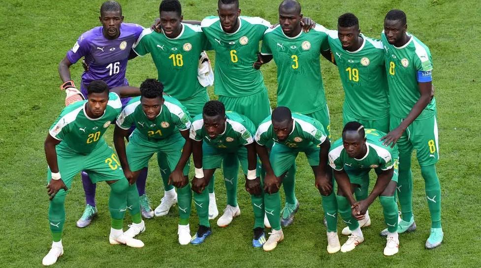 Senegal pose before playing Colombia at the 2018 World Cup in Russia - Avaz