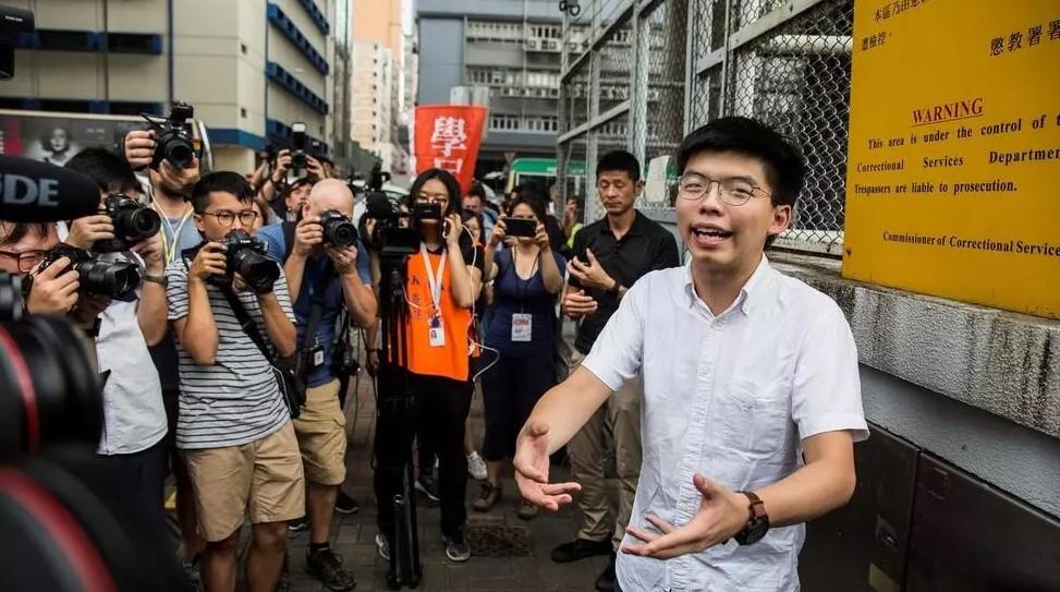 US calls on Hong Kong to release Tiananmen vigil activists