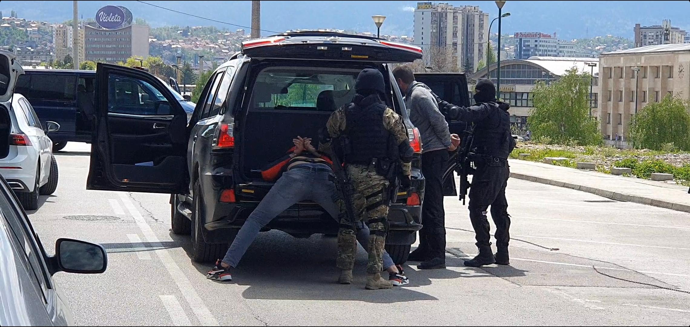 Kod jednog od uhapšenih u akciji sarajevske policije pronađeni pištolj i municija - Avaz