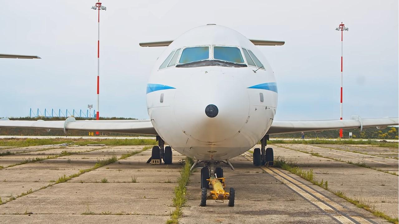 Avion nakon prodaje neće moći napustiti Rumuniju - Avaz