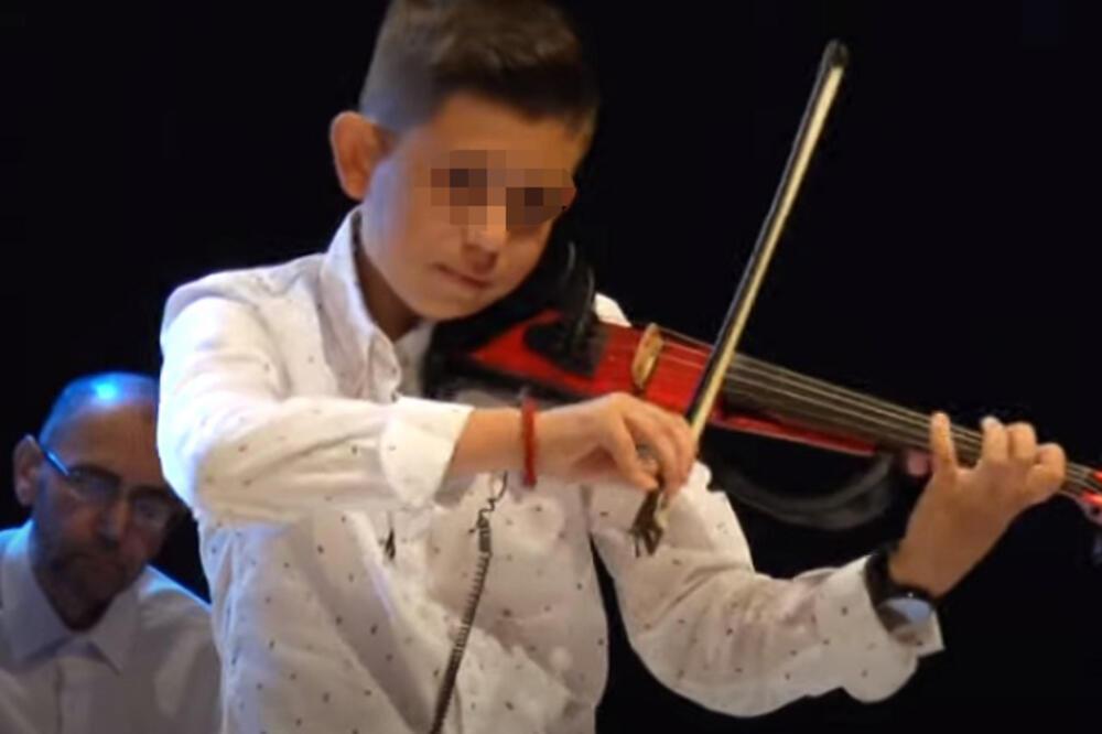 Mladi violinista Jovan Vasić Piromanac - Avaz