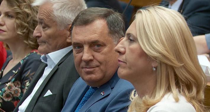 Dodikov pakleni plan: Cvijanović treba dati ostavku na poziciju predsjednice RS